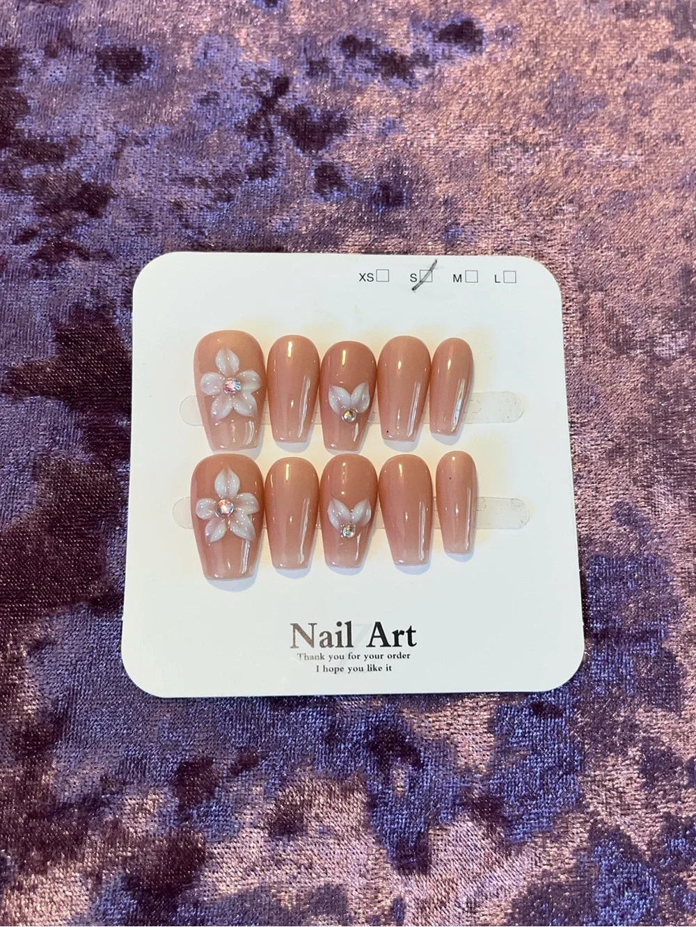 Press-On Nail Set with 3D Floral Accent - Nude Pink
